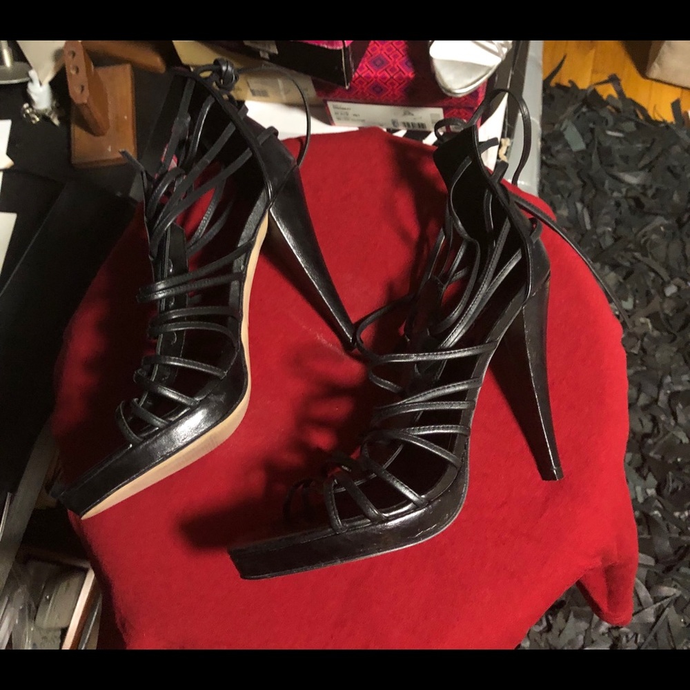 Black leather strappy heals